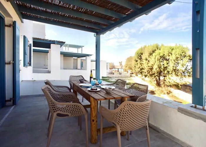 Aithoni Agioi Anargyroi 度假居