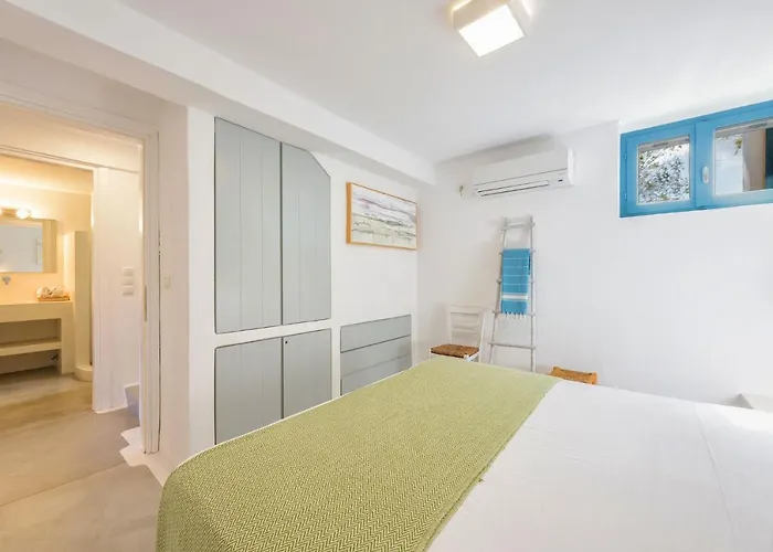 Semesterbostad Aithoni Agioi Anargyroi Naousa